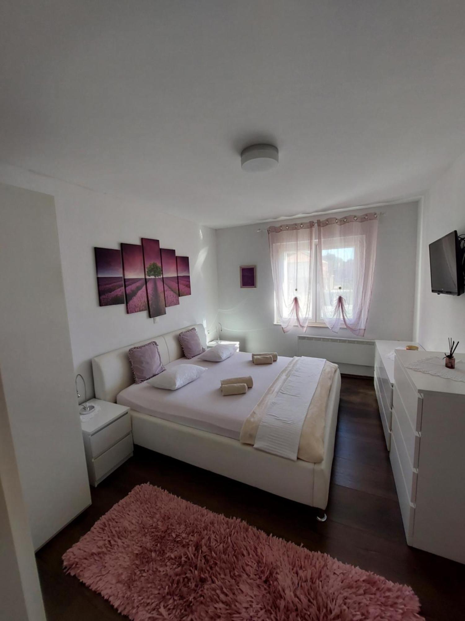 Apartman Nora