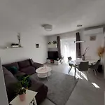 Apartman Nora